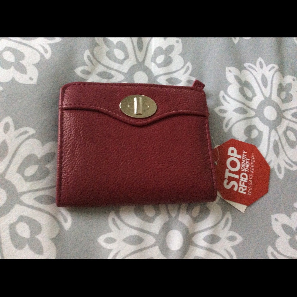Mundi Red Wallet